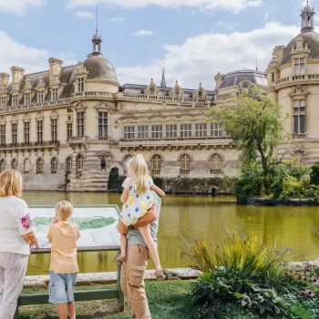 famille chateau chantilly printemps jardins