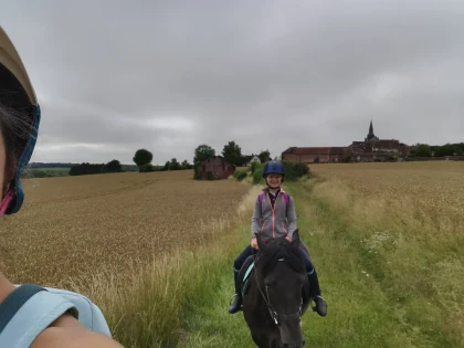 Balade à cheval dans le Beauvaisis - Oise.fun