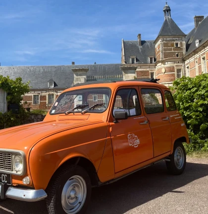Balade rétro en 4L dans le Beauvaisis – Une escapade pleine de charme entre ville et campagne - Oise.fun