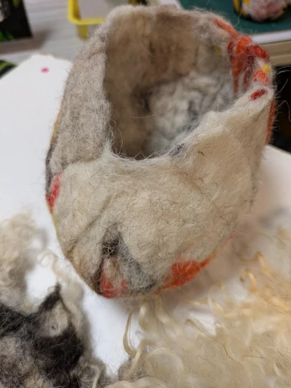 expérimentation créative: transformation de la laine - Oise.fun