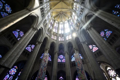 La cathédrale en toute confidence - Oise.fun
