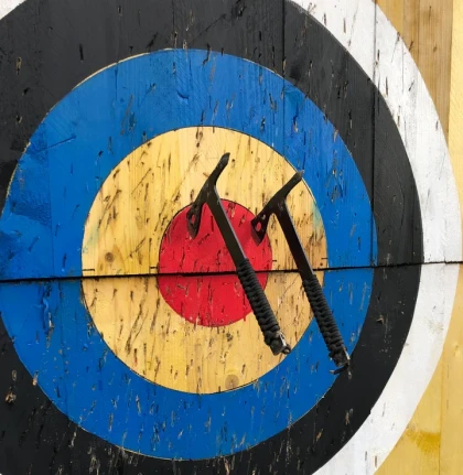 lancer de hache  - Oise.fun