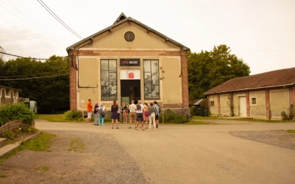 Plongée insolite dans l’univers des brosses – Journées du Patrimoine - Oise.fun