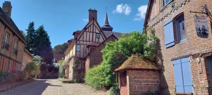 Découverte de Gerberoy : entre ruelles pavées et secrets bien gardés - Oise.fun