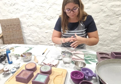Atelier : crée ton savon & shampoing solide personnalisés - Oise.fun