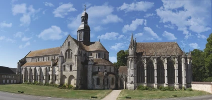Sur les pas des bâtisseurs – Visite guidée de l’abbatiale et des secrets de sa construction - Oise.fun