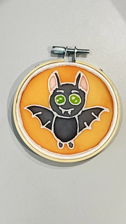 Atelier peinture sur soie : créez votre déco d'Halloween ! - Oise.fun