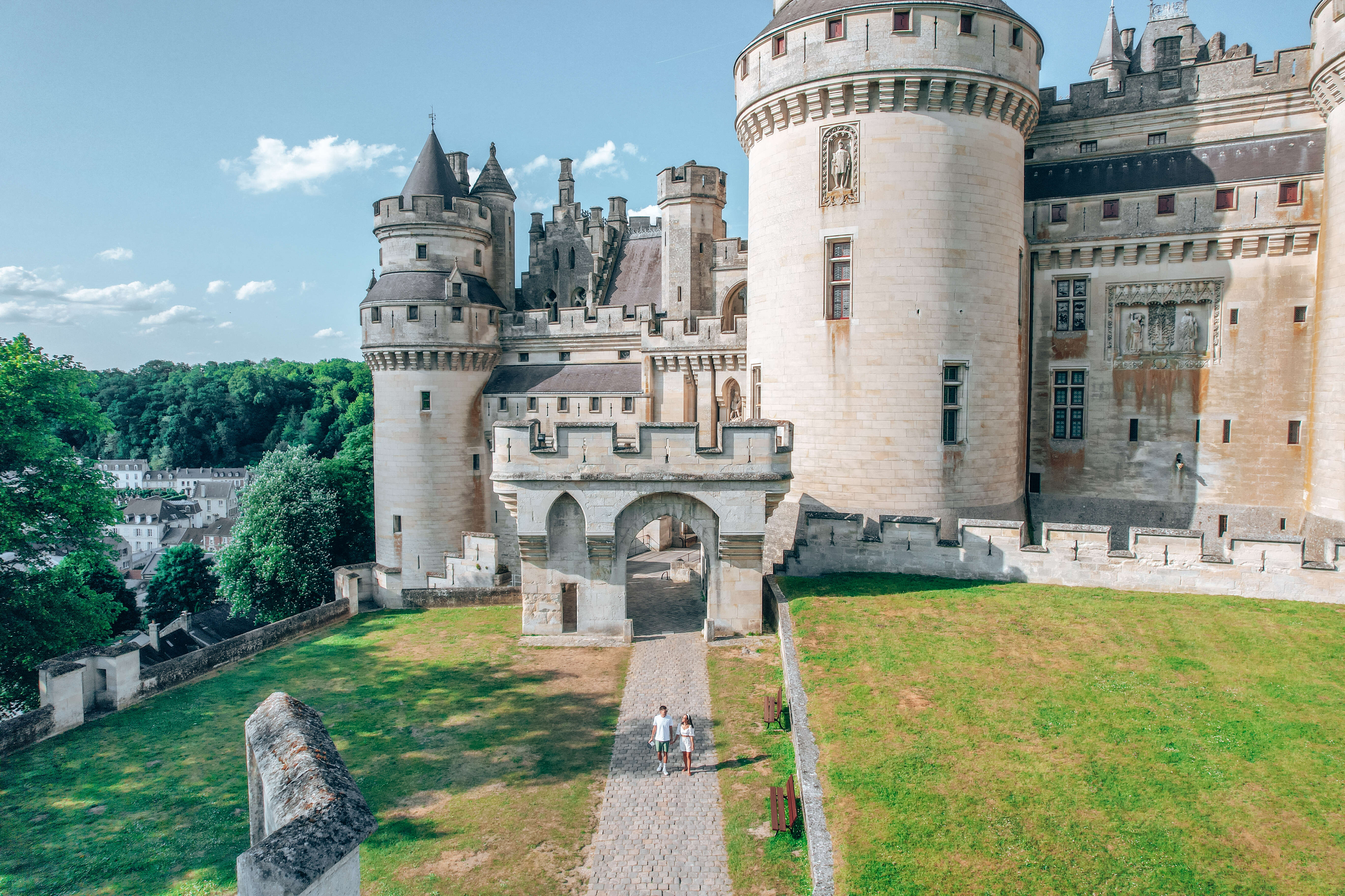 Pierrefonds et alentours