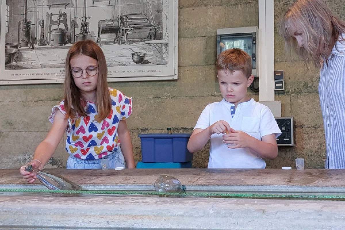 Atelier Lab'eau pour apprentis scientifiques – L’eau n’aura plus de secrets pour eux ! - Oise.fun