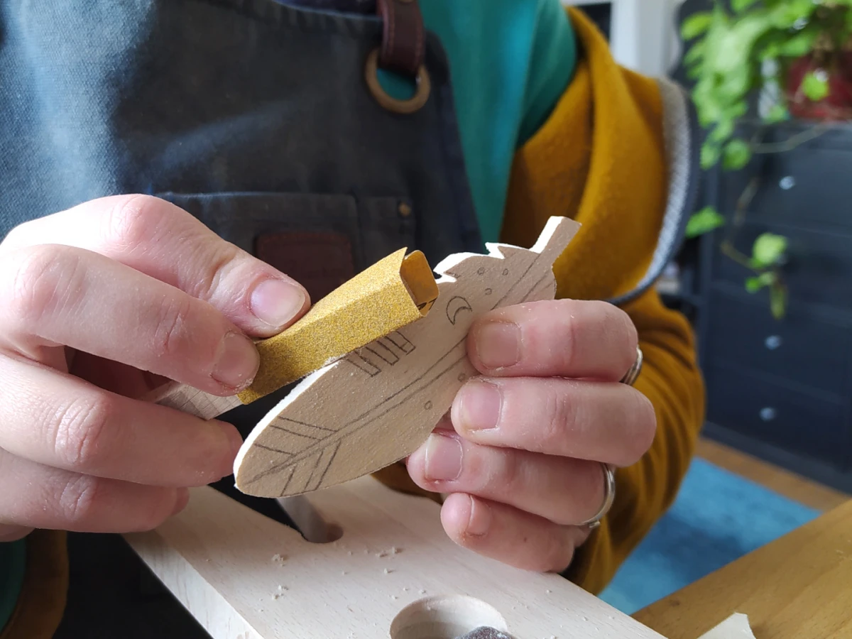 Sculptez votre plume ou cœur en bois – Atelier créatif de 2h30 à Compiègne - Oise.fun