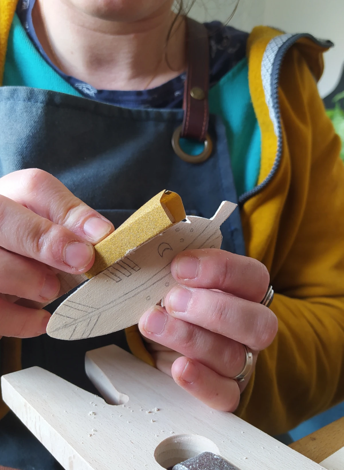 Sculptez votre plume ou cœur en bois – Atelier créatif à Compiègne - Oise.fun