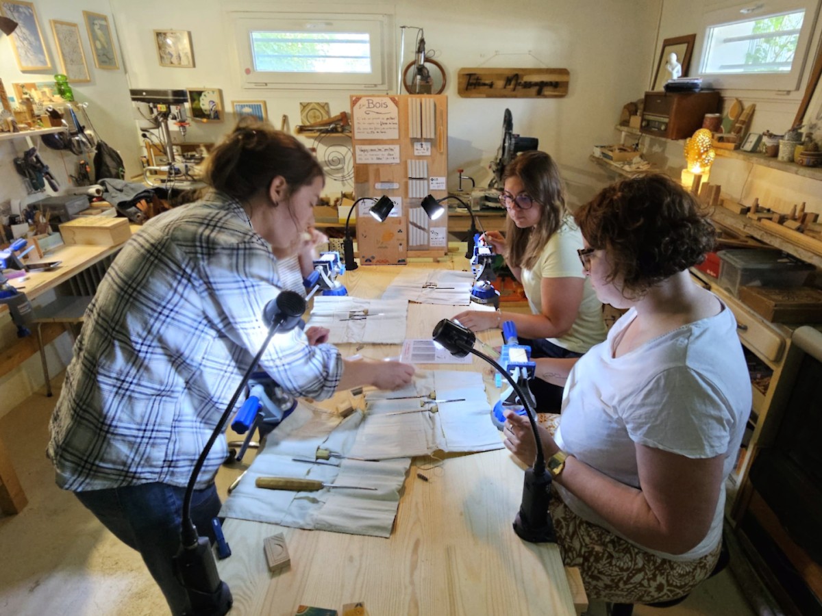 Une demi-journée pour s'initier à la sculpture sur bois à Compiègne - Oise.fun