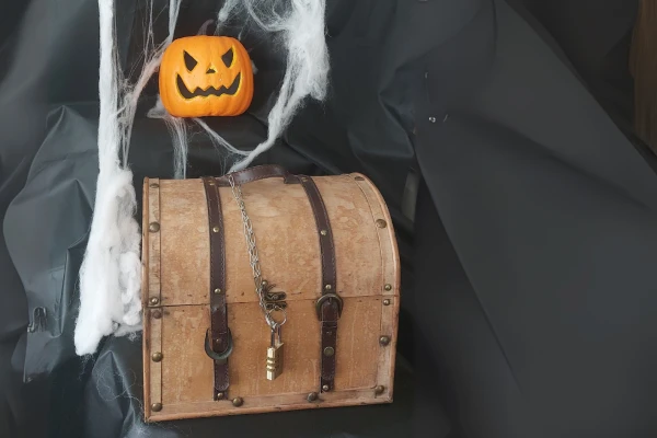 Chasse au trésor d’Halloween – Enigmes et coffre mystère en famille - Oise.fun