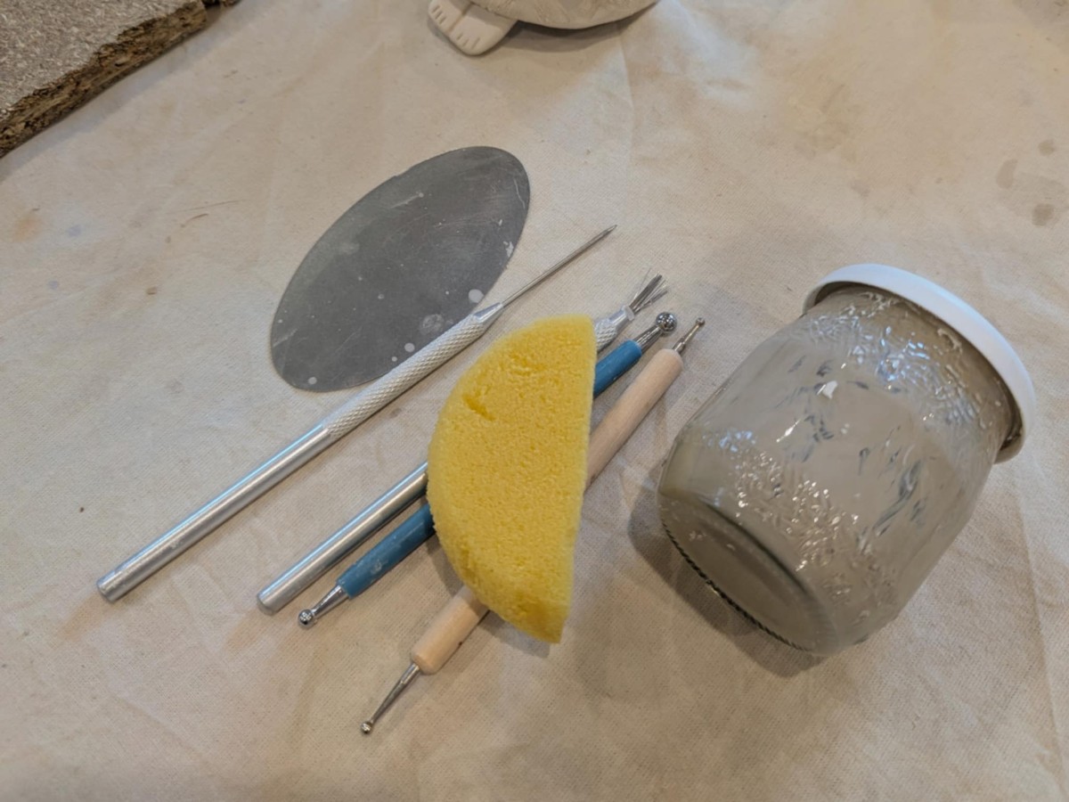 Atelier céramique – Créez votre coquetier lapin (spécial printemps) - Oise.fun