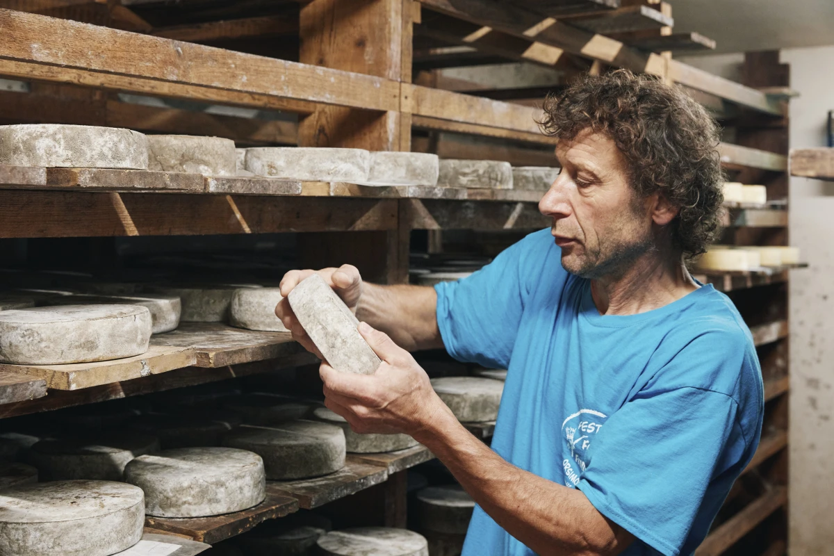 Visite & Dégustation à la Fromagerie Beaudoin – Succombez à la tomme au foin ! - Oise.fun