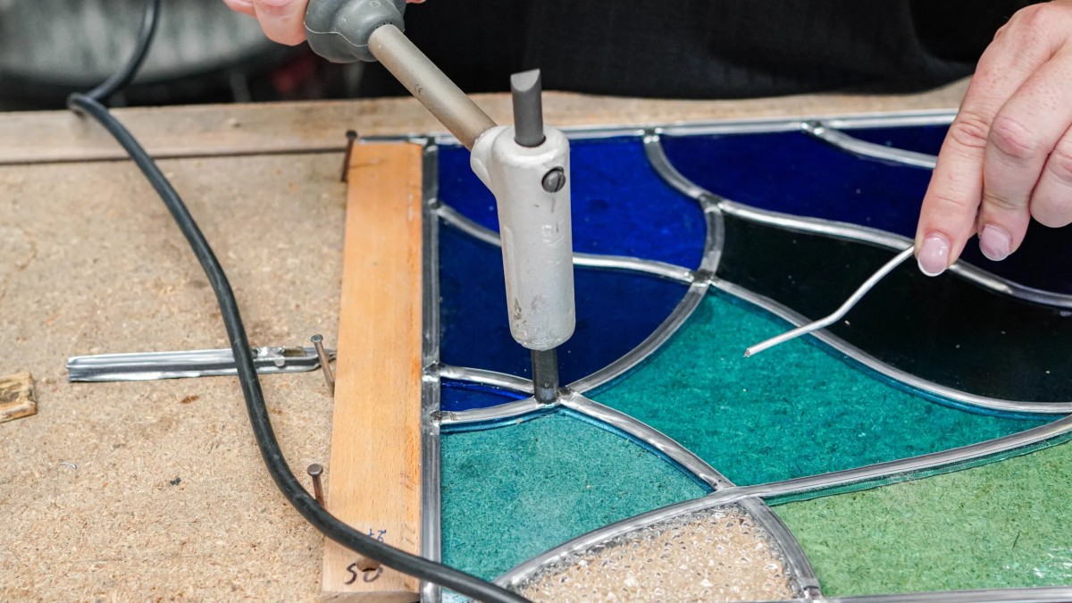 Initiez-vous à l'art du vitrail - Oise.fun Initiez-vous à l'art du vitrail - Oise.fun