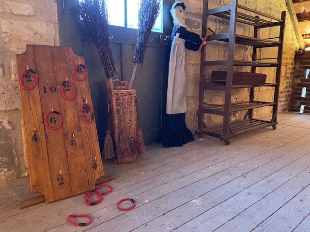 Après-midi jeux géants – Jouez en famille dans une ancienne fabrique de brosses ! - Oise.fun