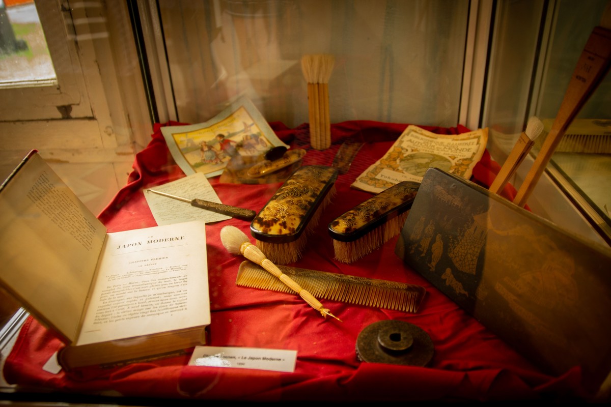 Les brosses de luxe de Tracy : l'empreinte du travail des femmes ! - Oise.fun