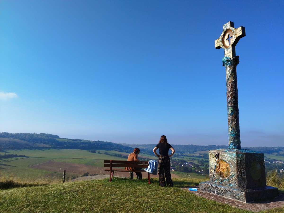 Balade contée & nature – Mythes et légendes à la colline Sainte-Hélène - Oise.fun