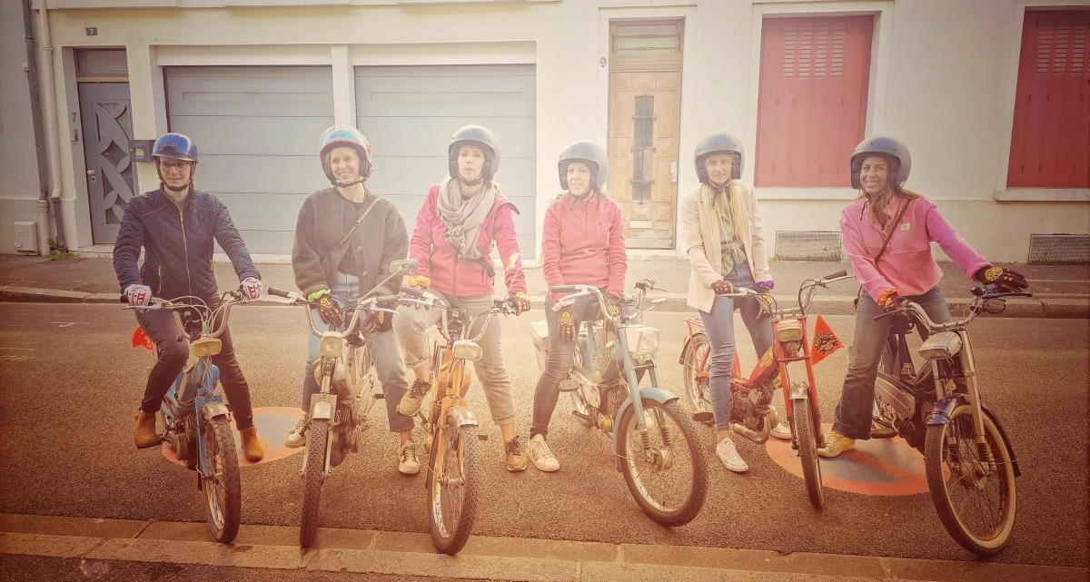 Balade rétro en mobylette – Compiègne entre ville et forêt - Oise.fun