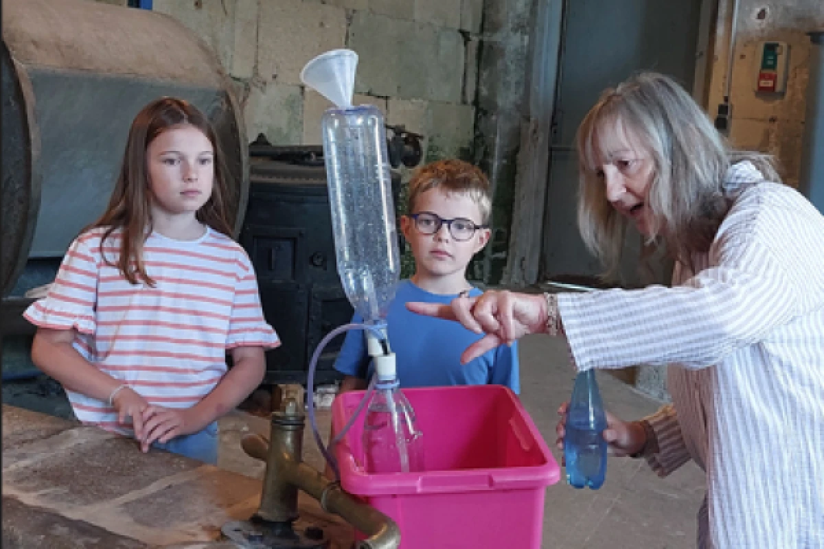Ateliers Fontaine de Héron & Lab’eau – Plongée scientifique et ludique en famille ! - Oise.fun
