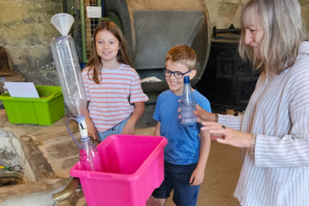 Ateliers Fontaine de Héron & Lab’eau – Plongée scientifique et ludique en famille ! - Oise.fun