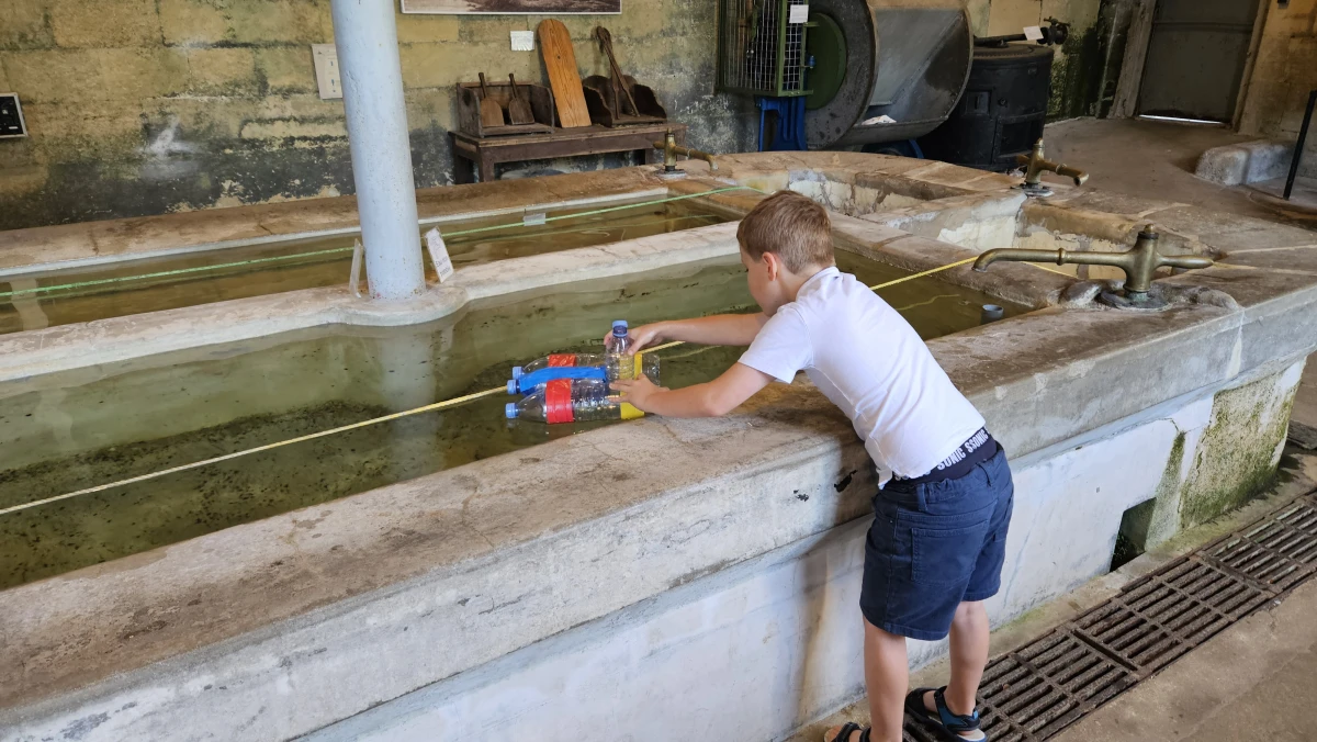 Visite + Mini Atelier – Machines & éclaboussures au Pavillon de Manse ! - Oise.fun