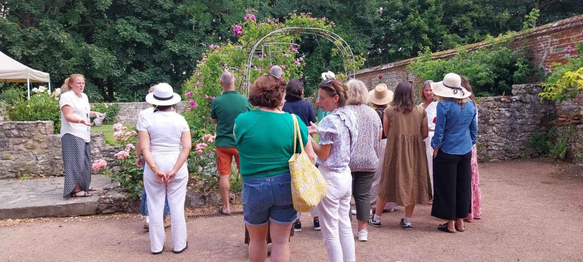 Partez à la découverte de Gerberoy - Oise.fun