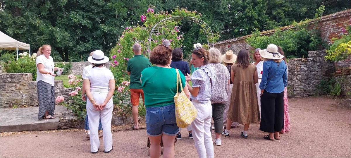 Découverte de Gerberoy : entre ruelles pavées et secrets bien gardés - Oise.fun