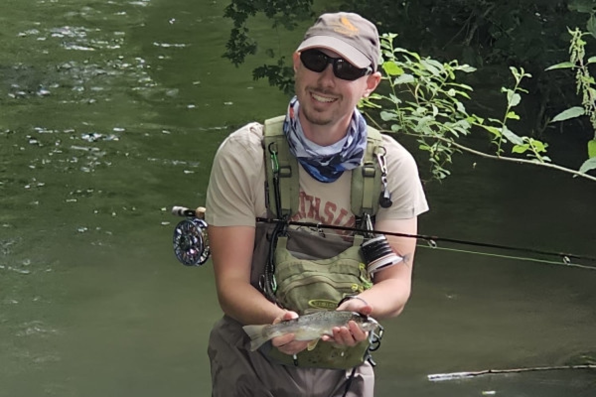 Pêche à la mouche en rivière – Truite sauvage et technique affûtée ! - Oise.fun