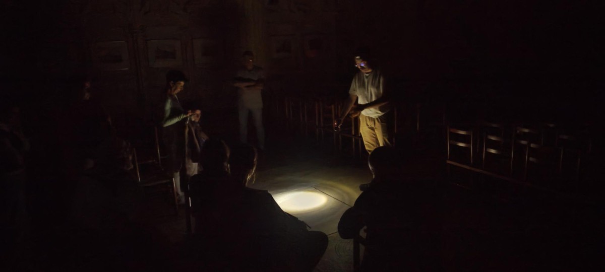 Visite à la lampe torche de l'abbatiale de Saint-Germer-de-Fly - Oise.fun