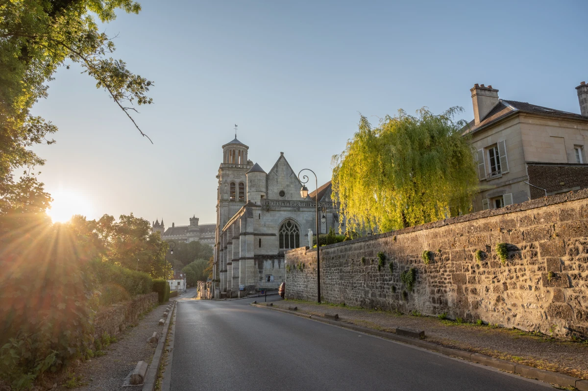 Visite insolite – Découvrez Pierrefonds à travers votre objectif ! - Oise.fun